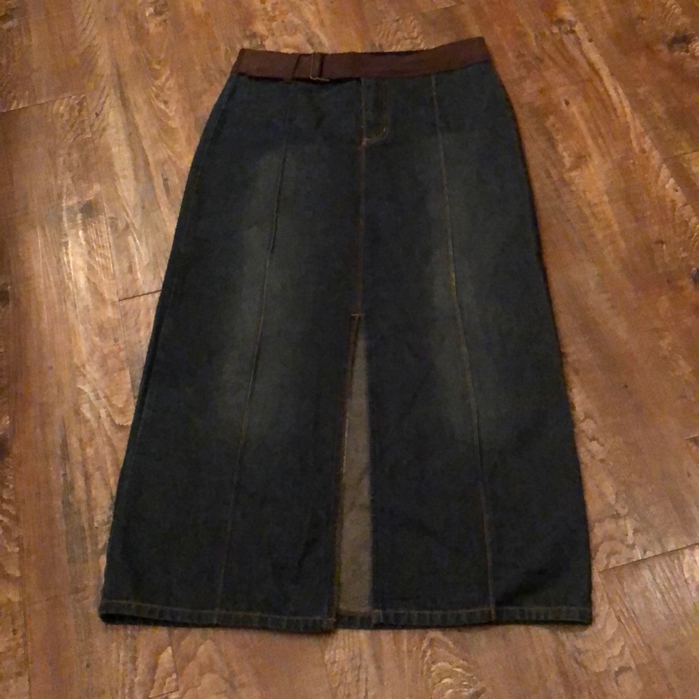 Casual demin skirt